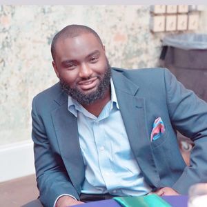 Meet your Posher, Emmanuel